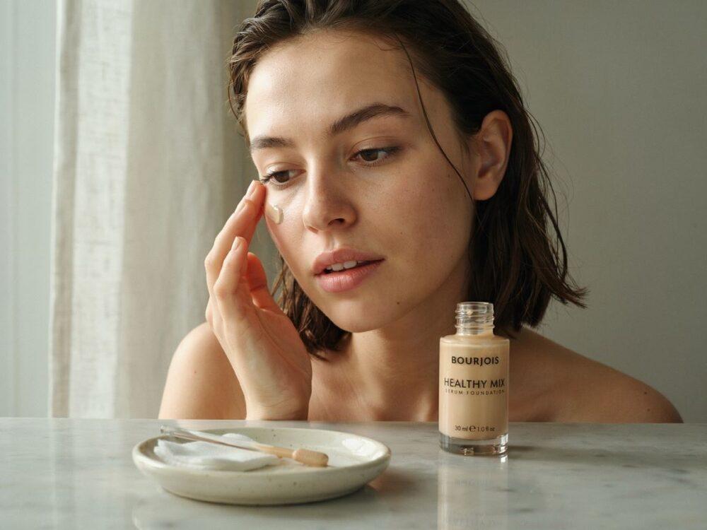 butelka podkładu Bourjois