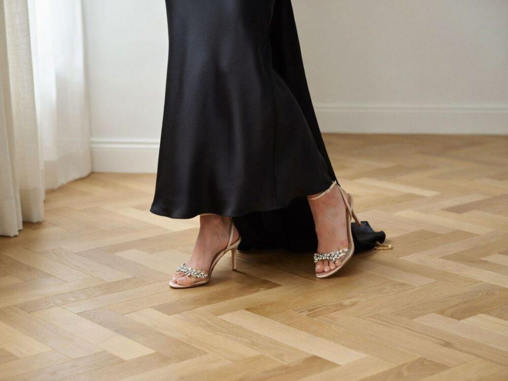 czarne eleganckie szpilki