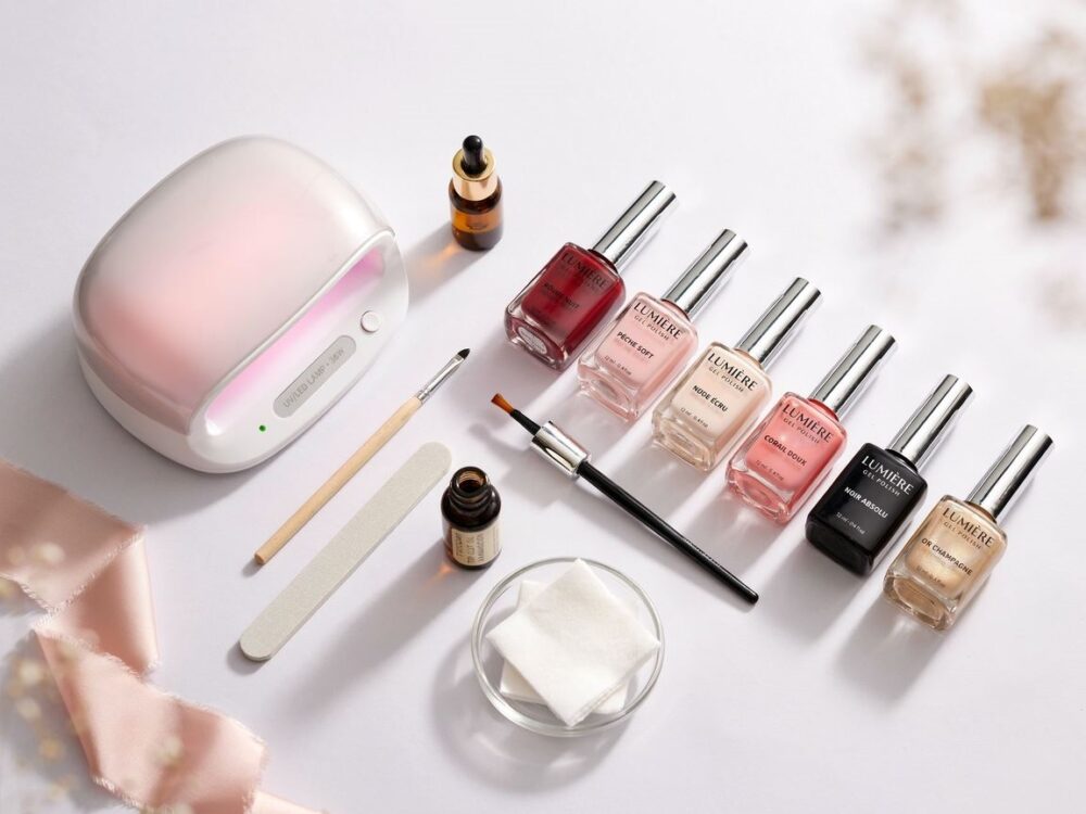 narzędzia do manicure żelowego