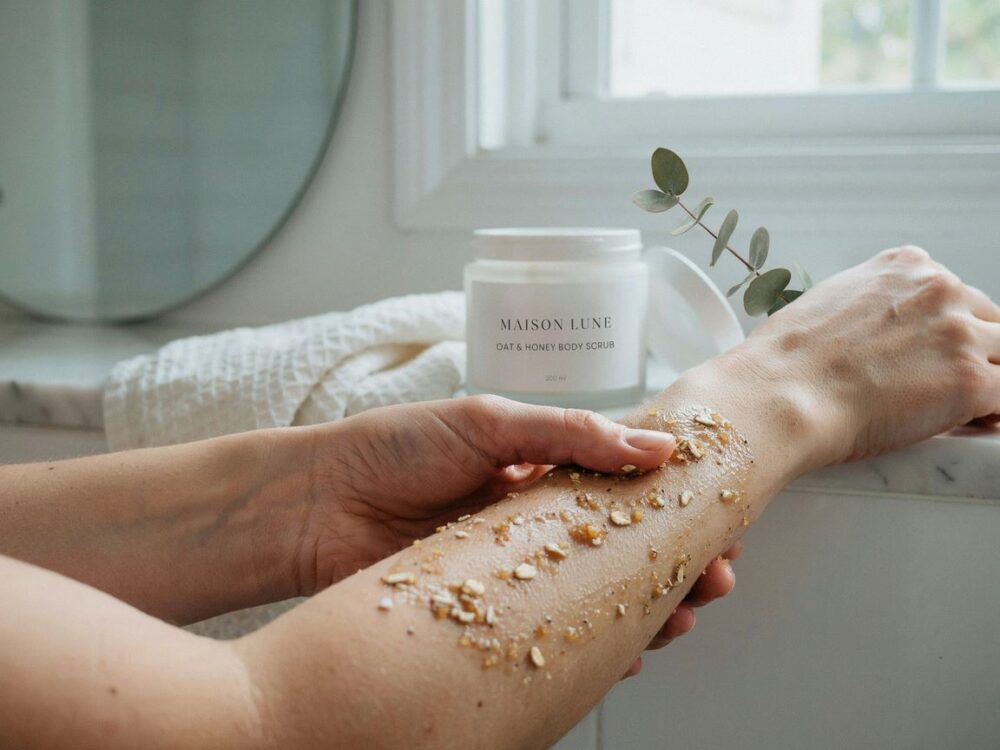peeling gruboziarnisty w słoiku